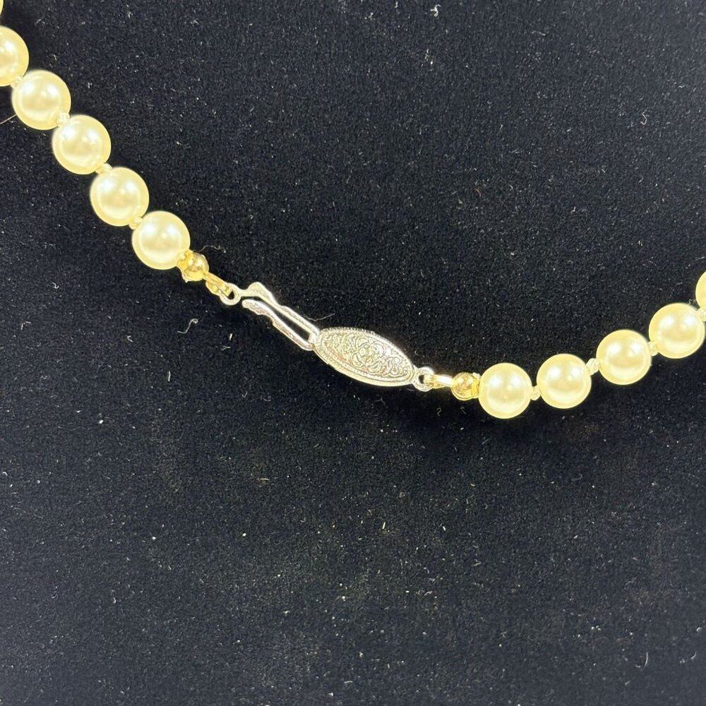 Vintage Faux Pearl Necklace with Ornate Clasp · Timeless Classic Elegance · 30” - Picture 3 of 8